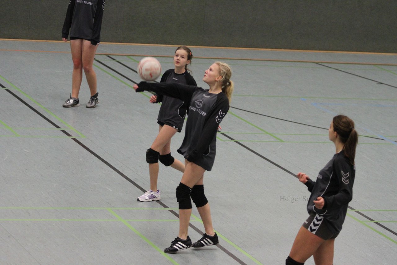 Bild 261 - U18w 1.Tag am 12.11.11